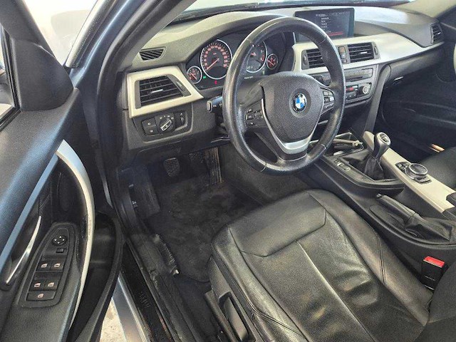 Bmw 3-serie touring 316d high executive; 2-kzl-91 - afbeelding 16 van  16