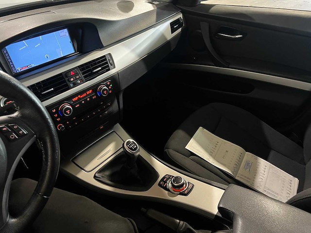 Bmw 3-serie touring 316i business line, 29-hhr-4 - afbeelding 11 van  19