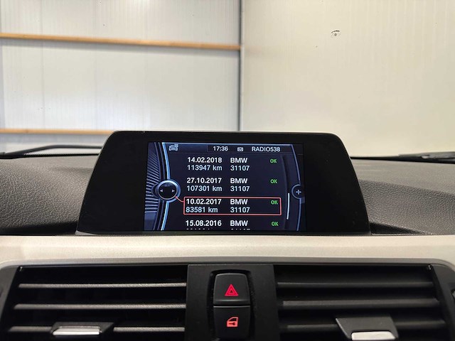 Bmw 3-serie touring 316i executive 6-tkt-41 - afbeelding 17 van  26