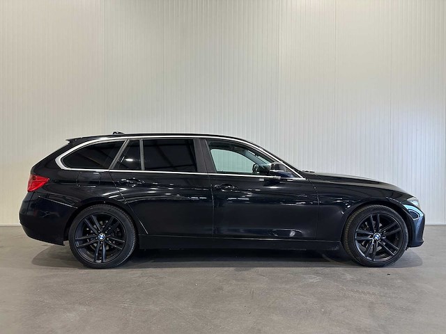 Bmw 3-serie touring 316i executive 6-tkt-41 - afbeelding 14 van  16