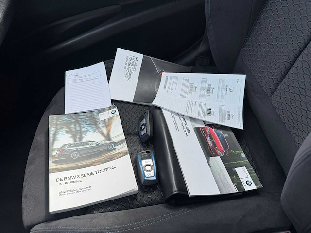 Bmw 3-serie touring 316i executive | car | 2015 | 1-zgr-39 | iaw - afbeelding 16 van  28