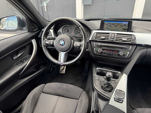 Bmw 3-serie touring 316i executive | car | 2015 | 1-zgr-39 | iaw - afbeelding 10 van  29
