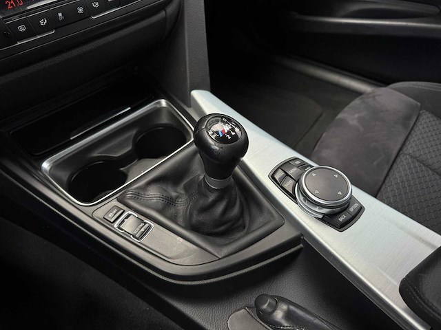 Bmw 3-serie touring 316i executive | car | 2015 | 1-zgr-39 | iaw - afbeelding 15 van  29