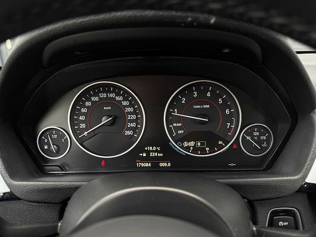 Bmw 3-serie touring 316i executive | car | 2015 | 1-zgr-39 | iaw - afbeelding 21 van  29