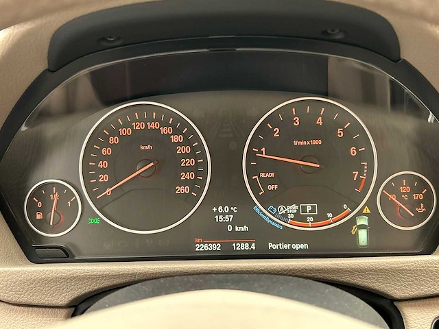 Bmw 3-serie touring 316i high executive 2013 - afbeelding 8 van  17