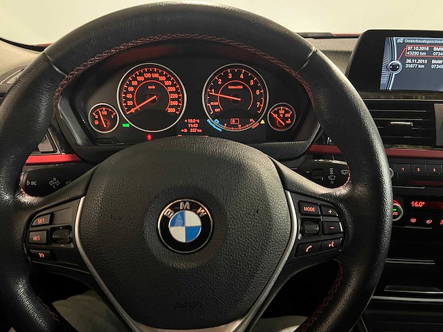 Bmw 3-serie touring 316i high executive, 6-slr-17 - afbeelding 15 van  23