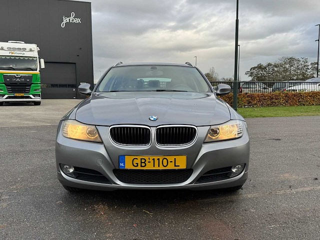 Bmw 3-serie touring 318d corp. l. lux l. 2012 | gb-110-l iaw - afbeelding 12 van  32