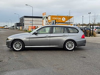 Bmw 3-serie touring 318d corp. l. lux l. 2012 | gb-110-l iaw - afbeelding 30 van  32