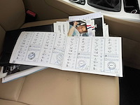 Bmw 3-serie touring 318d corp. l. lux l. 2012 | gb-110-l iaw - afbeelding 18 van  32