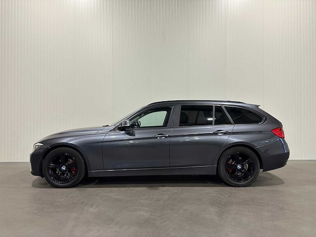 Bmw 3-serie touring 318d upgrade edition kp-516-b - afbeelding 12 van  25