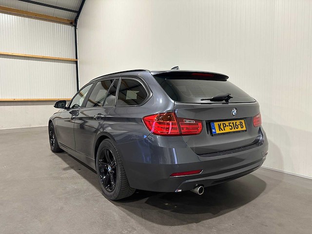 Bmw 3-serie touring 318d upgrade edition kp-516-b - afbeelding 19 van  25