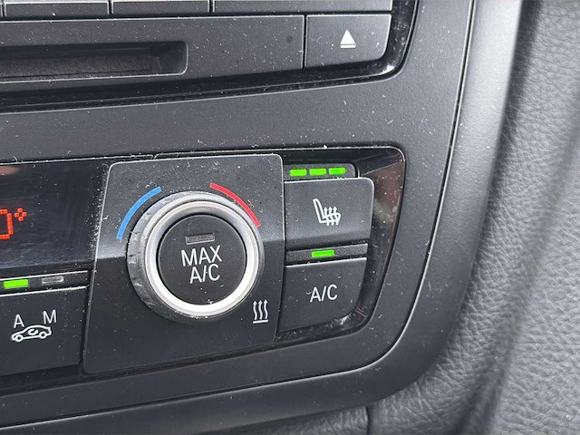 Bmw 3-serie touring 318d xdrive high executive 2014 | h-561-kx - afbeelding 15 van  31