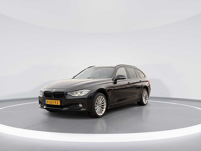 Bmw 3-serie touring 318d xdrive high executive 2014 | h-561-kx - afbeelding 12 van  31