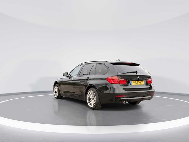 Bmw 3-serie touring 318d xdrive high executive 2014 | h-561-kx - afbeelding 31 van  31