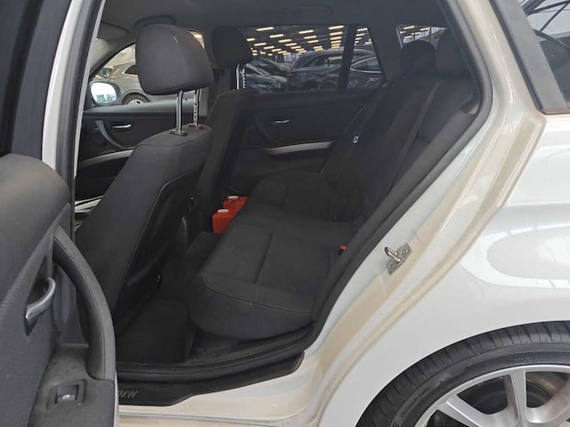 Bmw 3-serie touring 318i | 173141 - afbeelding 5 van  13