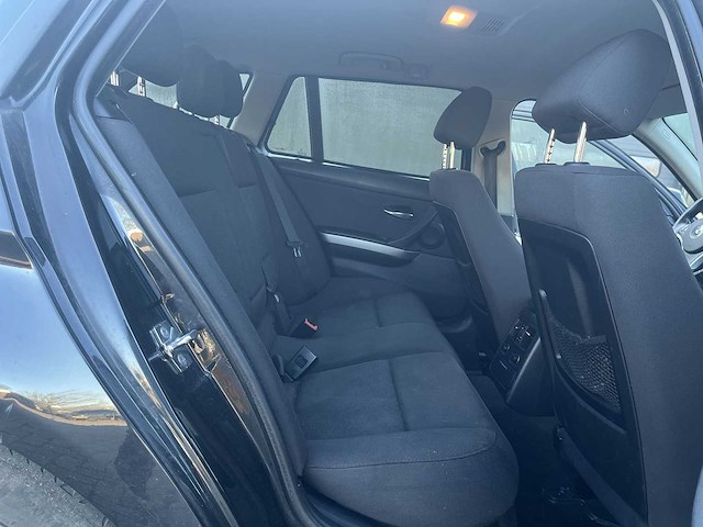 Bmw 3-serie touring 318i business line | 96-gsk-3 - afbeelding 9 van  26