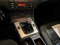 Bmw 3-serie touring 318i executive, 58-hd-nn - afbeelding 4 van  17