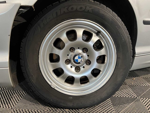 Bmw 3-serie touring 318i executive, 58-hd-nn - afbeelding 5 van  17