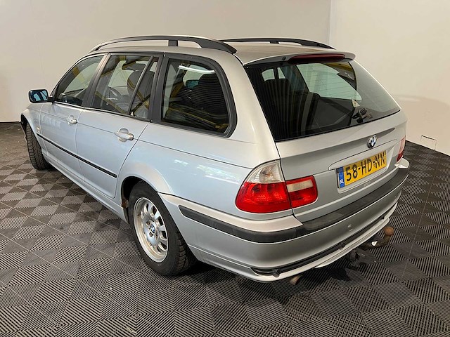 Bmw 3-serie touring 318i executive, 58-hd-nn - afbeelding 10 van  17