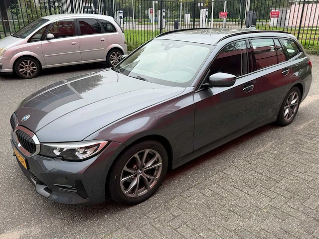 Bmw 3-serie touring 318i executive ed.*, j-461-sh - afbeelding 11 van  23
