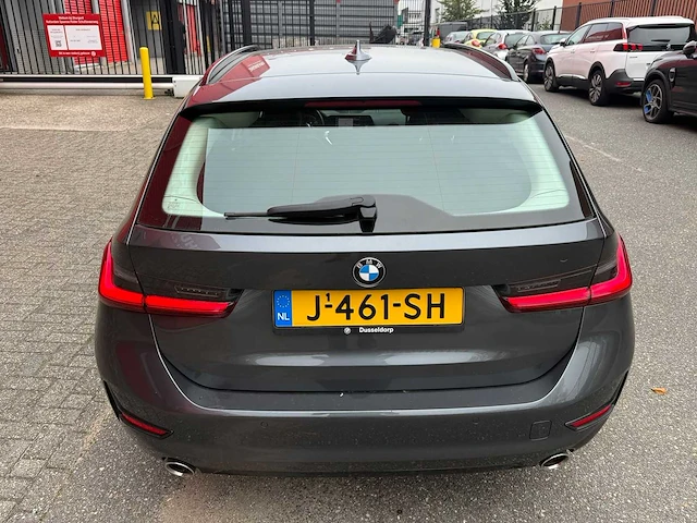Bmw 3-serie touring 318i executive ed.*, j-461-sh - afbeelding 20 van  23