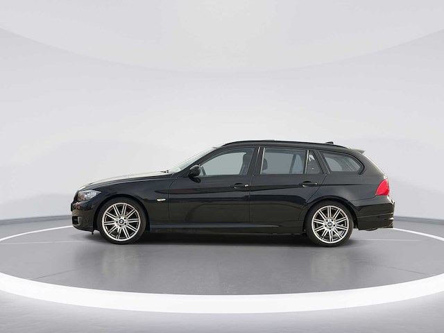 Bmw 3-serie touring 318i | t-744-vf i - afbeelding 2 van  34