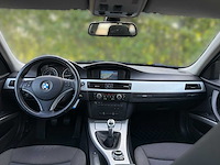 Bmw 3-serie touring 318i | t-744-vf i - afbeelding 4 van  34
