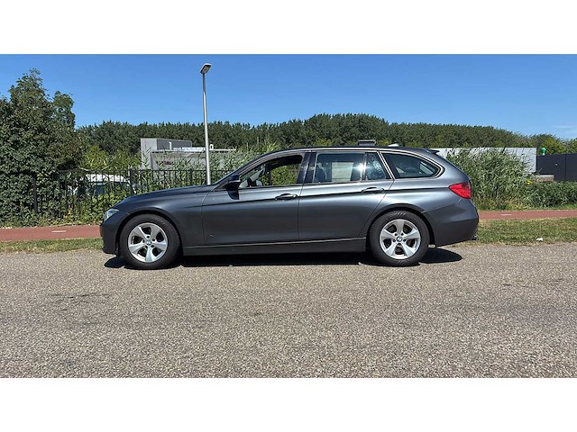 Bmw 3-serie touring 320d ede executive 2013 | 7-kgs-06 i - afbeelding 13 van  16
