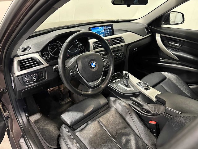Bmw 3-serie touring 320d ede high ex.up. 3-spg-47 - afbeelding 16 van  16