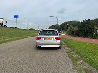 Bmw 3-serie touring 320i business line | 98-jkh-2 i - afbeelding 4 van  13