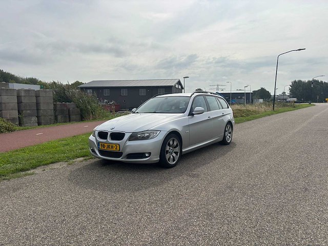 Bmw 3-serie touring 320i business line | 98-jkh-2 i - afbeelding 1 van  13