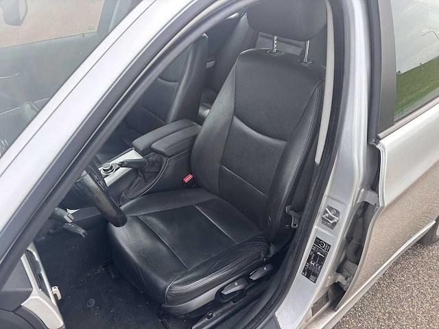Bmw 3-serie touring 320i business line | 98-jkh-2 i - afbeelding 8 van  13