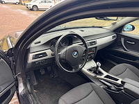Bmw 3-serie touring 320i dynamic exec. 55-sg-rp - afbeelding 7 van  15