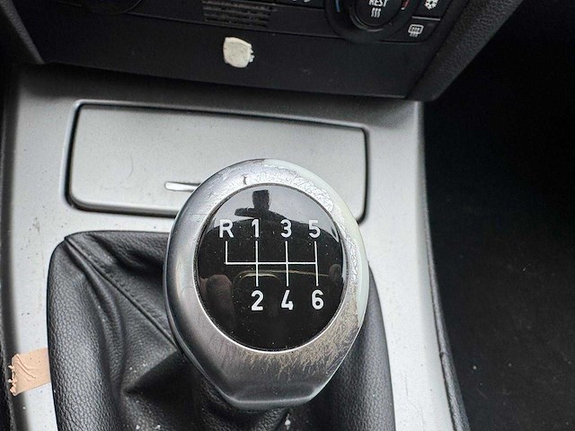 Bmw 3-serie touring 320i dynamic exec. 55-sg-rp - afbeelding 2 van  10