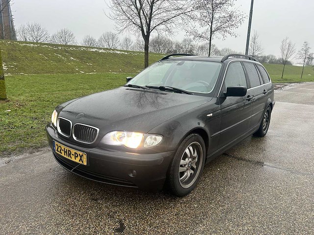 Bmw 3-serie touring 320i executive | 22-hr-px - afbeelding 1 van  17