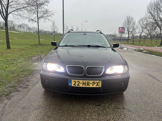 Bmw 3-serie touring 320i executive | 22-hr-px - afbeelding 12 van  17