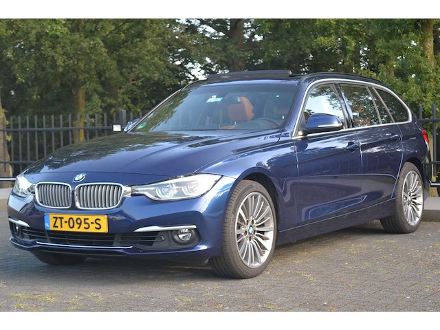Bmw 3-serie touring 320i executive personenauto - afbeelding 1 van  49