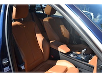 Bmw 3-serie touring 320i executive personenauto - afbeelding 21 van  49