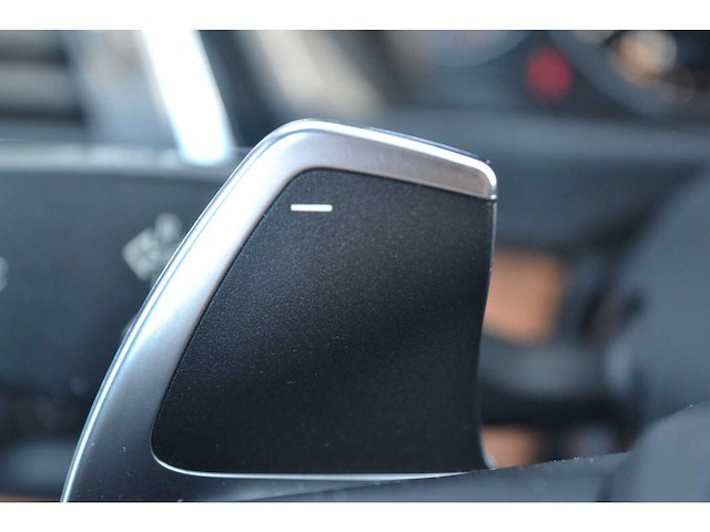 Bmw 3-serie touring 320i executive personenauto - afbeelding 40 van  49