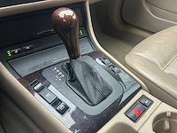 Bmw 3-serie touring 320i executive | youngtimer | 22-hr-px - afbeelding 13 van  17