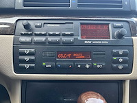 Bmw 3-serie touring 320i executive | youngtimer | 22-hr-px - afbeelding 9 van  25