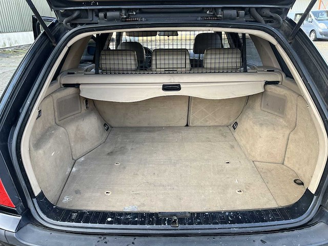 Bmw 3-serie touring 320i executive | youngtimer | 22-hr-px - afbeelding 13 van  25