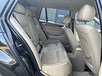 Bmw 3-serie touring 320i executive | youngtimer | 22-hr-px - afbeelding 14 van  25