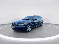 Bmw 3-serie touring 320i executive | youngtimer | 22-hr-px - afbeelding 12 van  25
