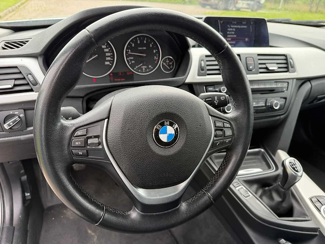 Bmw 3-serie touring 320i high executive *, 07-zkx-6 - afbeelding 23 van  24