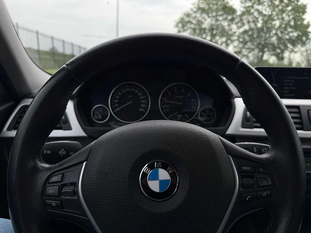 Bmw 3-serie touring 320i high executive *, 07-zkx-6 - afbeelding 24 van  24