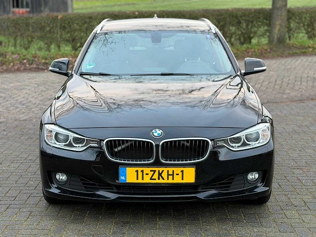 Bmw 3-serie touring 320i high executive 11-zkh-1 - afbeelding 21 van  22
