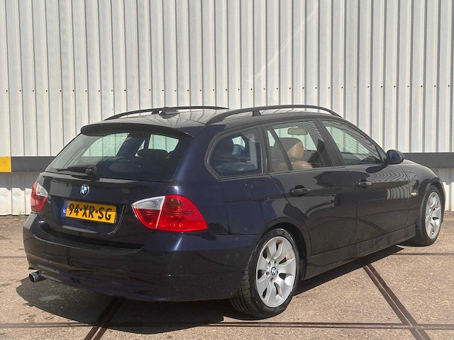 Bmw 3-serie touring 320i high executive , 94-xr-sg - afbeelding 2 van  10