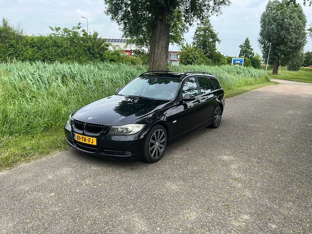 Bmw 3-serie touring 320i high executive automaat, 01-tk-fj - afbeelding 1 van  23
