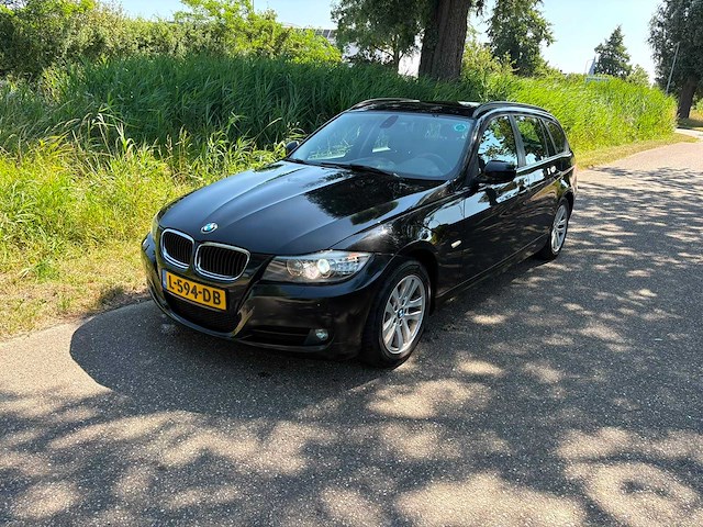 Bmw 3-serie touring 320i high executive , l-594-db - afbeelding 1 van  6